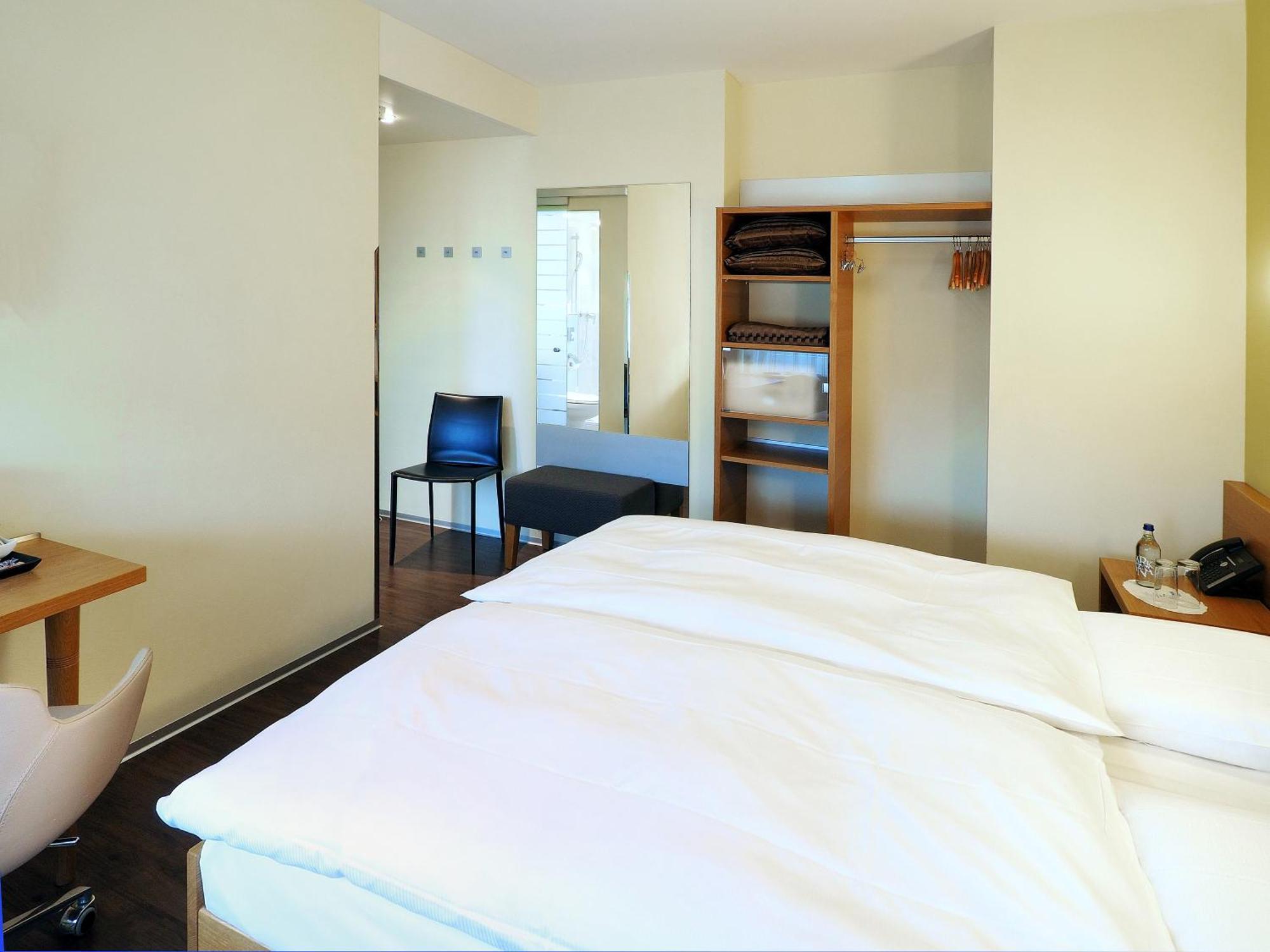 Sommerau-Ticino Swiss Quality Hotel Dietikon Zewnętrze zdjęcie